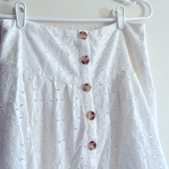 Anthropologie Maeve Vanderbilt Eyelet Skirt White size 8 - Picture 5 of 6